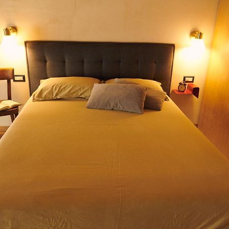 Dada Home, Loft Di 38 Mq Tra Napoli E Pompei 포르티코 디 로마냐 외부 사진