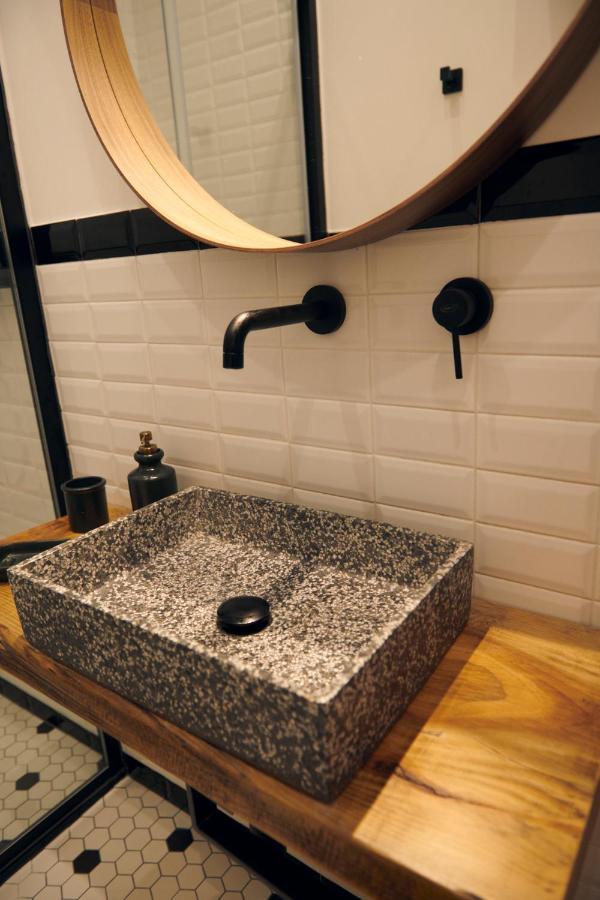 Dada Home, Loft Di 38 Mq Tra Napoli E Pompei 포르티코 디 로마냐 외부 사진